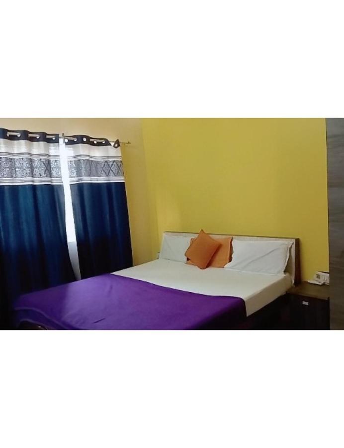 Hotel Adarsh, Ujjain Ujaim Exterior foto