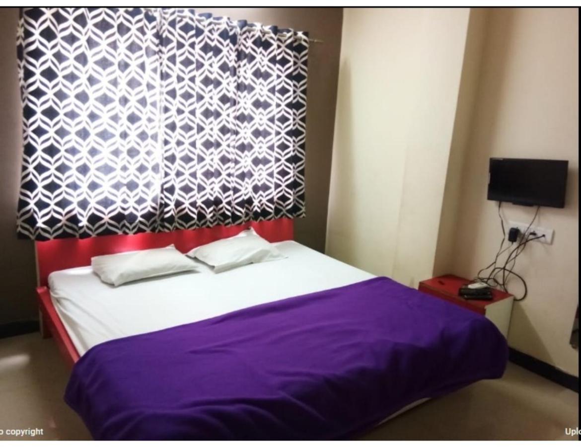 Hotel Adarsh, Ujjain Ujaim Exterior foto