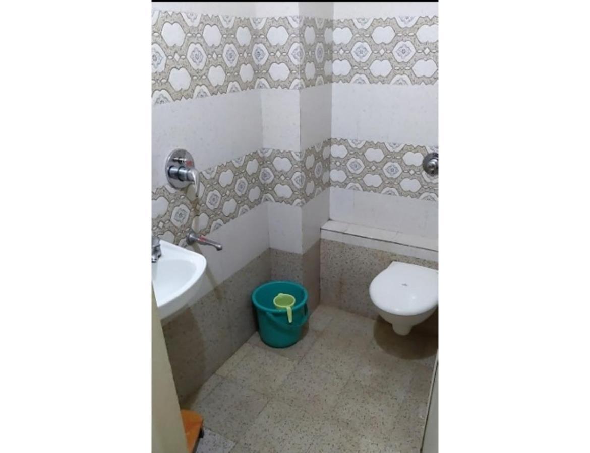 Hotel Adarsh, Ujjain Ujaim Exterior foto